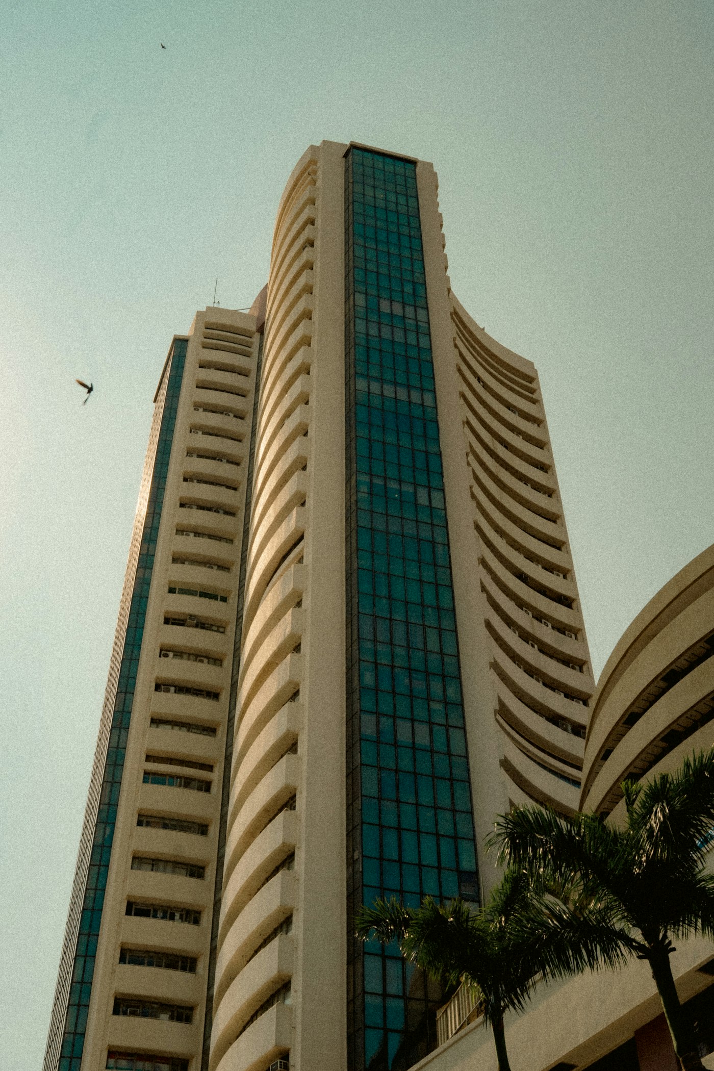 Phiroze Jeejeebhoy Towers, Mumbai